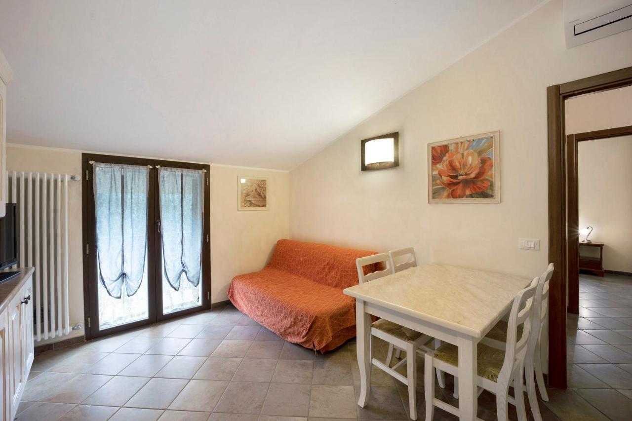 Messalina Agriturismo La Scuderia Molino Nuovo  Ngoại thất bức ảnh